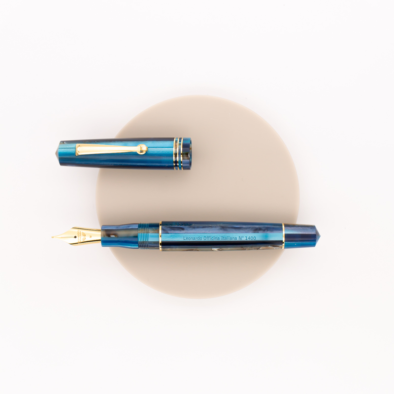 Leonardo Officina Italiana Momento Zero Fountain Pen Hawaii & Gold