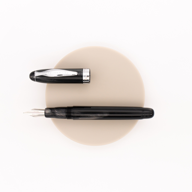 Noodler's Ahab Penna Stilografica Black Crow