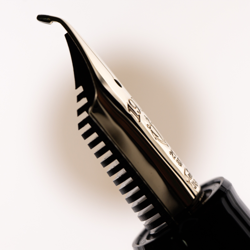 Sailor 1911 Special Nib Naginata Concord Fountain Pen Black