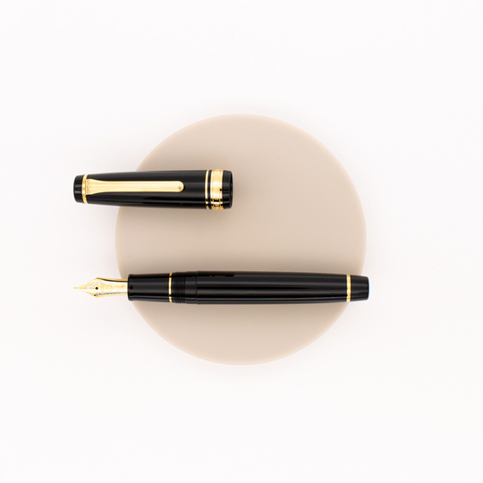 Sailor Professional Gear Fountain Pen Black & Gold