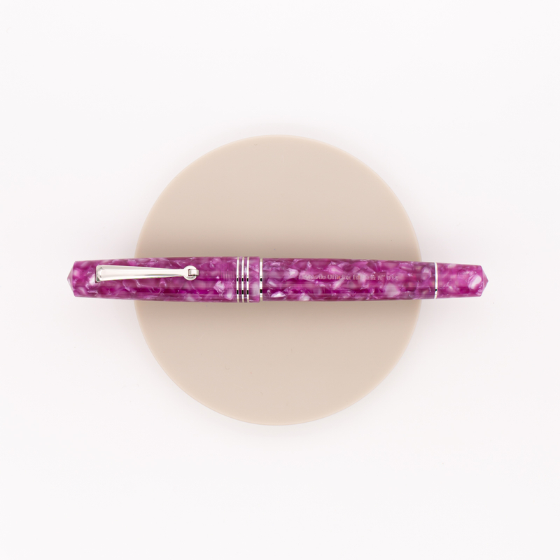 Leonardo Officina Italiana Momento Zero Fountain Pen Lavender Purple & Rhodium