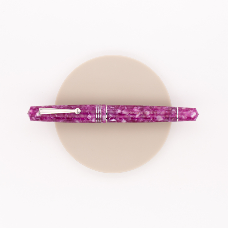 Leonardo Officina Italiana Momento Zero Fountain Pen Lavender Purple & Rhodium