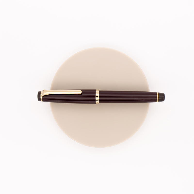Sailor Lecoule Fountain Pen Ruby Red & Gold