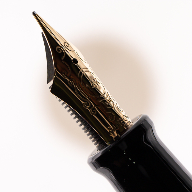 Aurora 88 Big Fountain Pen Black & Gold