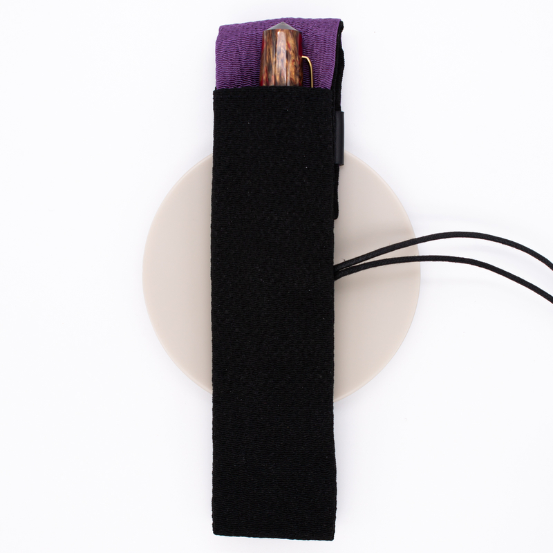 Taccia Kimono Pen Wrap Chirimen for 1 Pen Black Taccia Kimono Pen Wrap Chirimen for 1 Pen Black