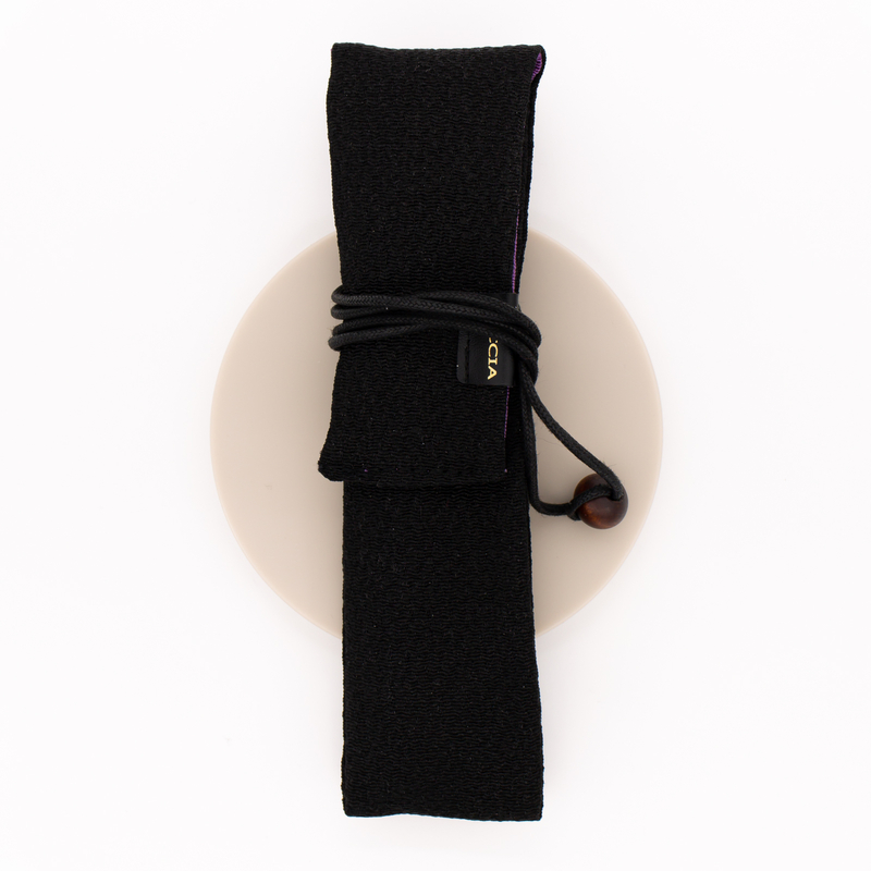 Taccia Kimono Pen Wrap Chirimen for 1 Pen Black Taccia Kimono Pen Wrap Chirimen for 1 Pen Black