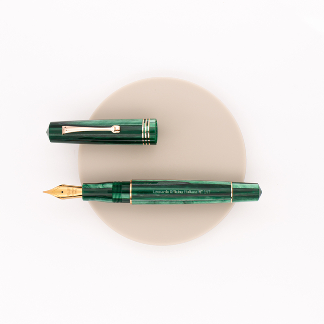 Leonardo Officina Italiana Momento Zero Penna Stilografica Verde Alga & Oro Rosa