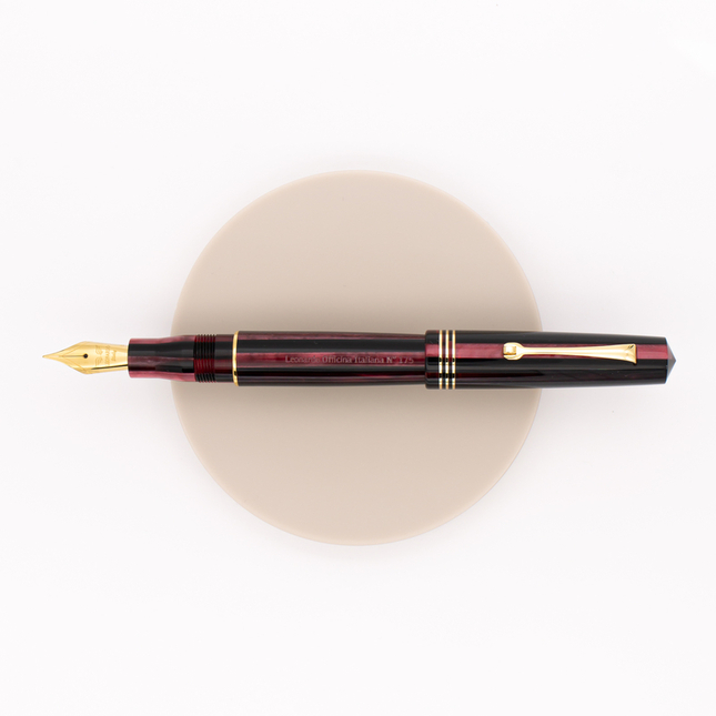 Leonardo Officina Italiana Momento Zero Fountain Pen Prugna & Gold