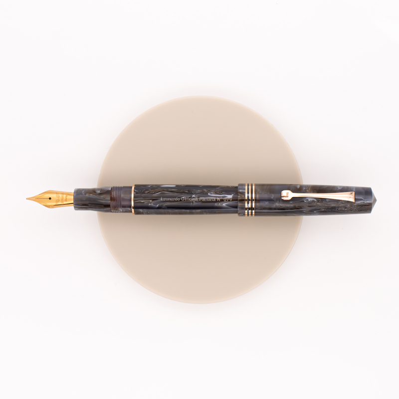Leonardo Officina Italiana Momento Zero Fountain Pen Horn & Rose Gold