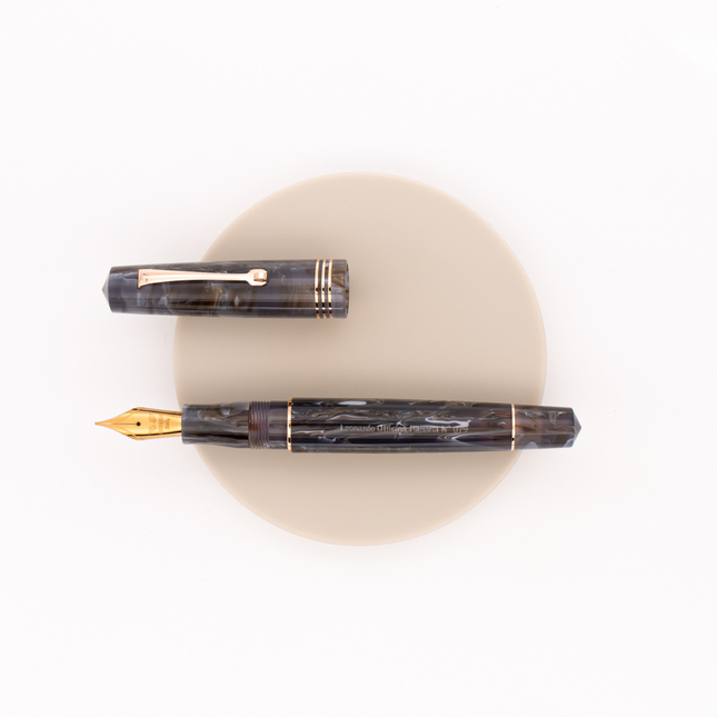 Leonardo Officina Italiana Momento Zero Fountain Pen Horn & Rose Gold