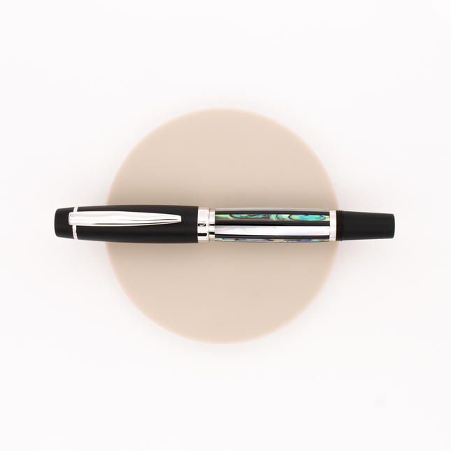 Opus 88 Premium Shell Penna Stilografica Stripe