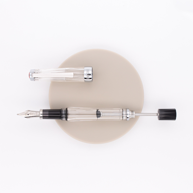Twsbi Vac700R Fountain Pen Clear