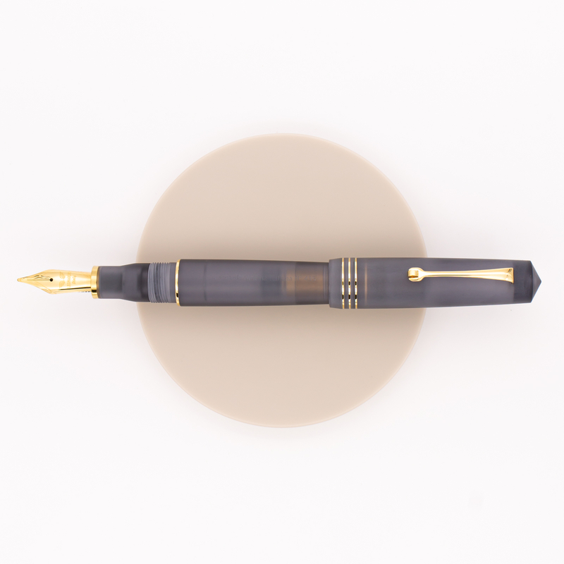 Leonardo Momento Zero Grande Pura Fountain Pen Anthracite Gray & Gold 14 KT