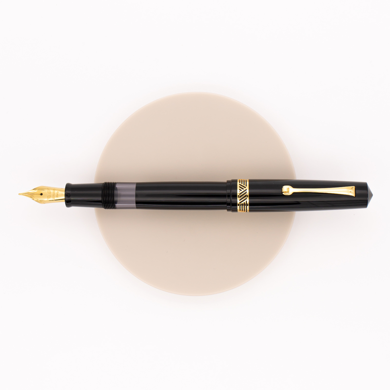 Leonardo Momento Magico Fountain Pen Black Soul Glossy & Gold 14 KT