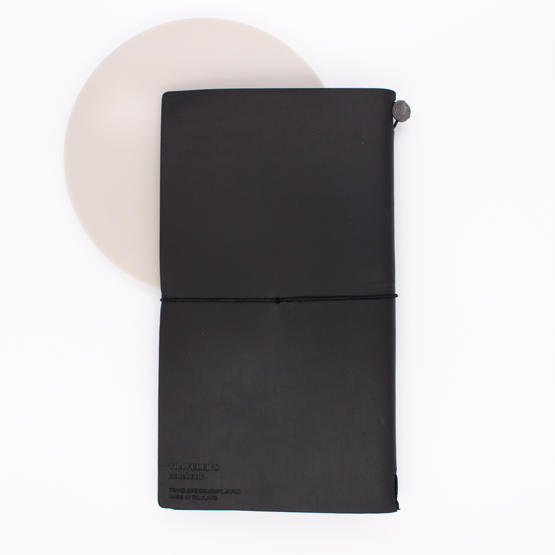 Traveler's Notebook Regular Size Black