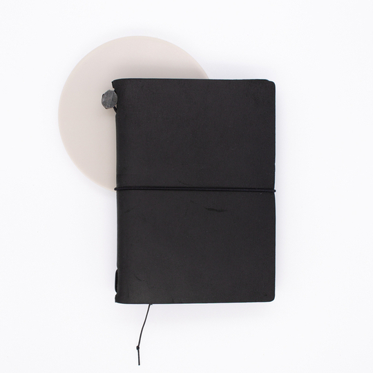 Traveler's Notebook Passport Size Nero