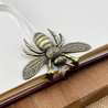 Esterbrook Bee Book Holder Fermapagina
