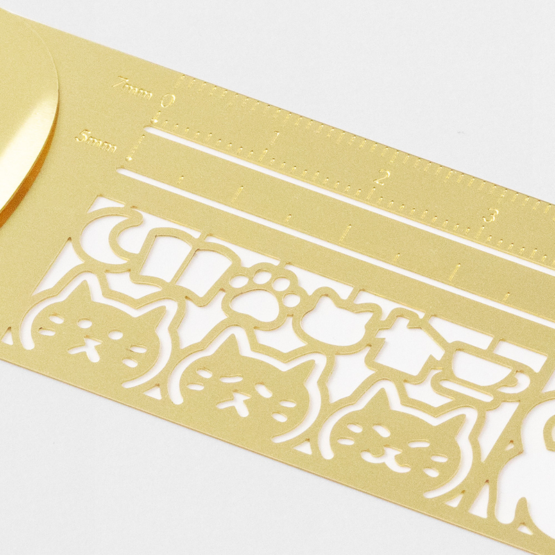 Midori Clip Ruler Stencil Cat