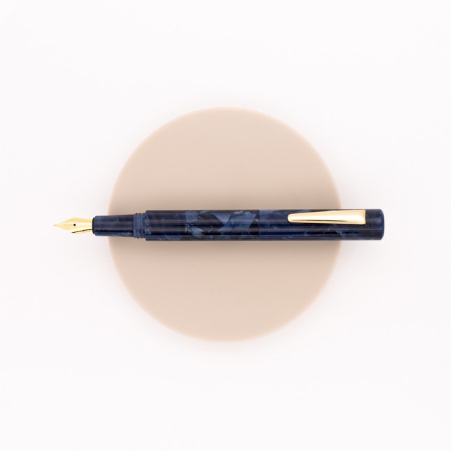 Hightide Attaché Marbled Fountain Pen Navy