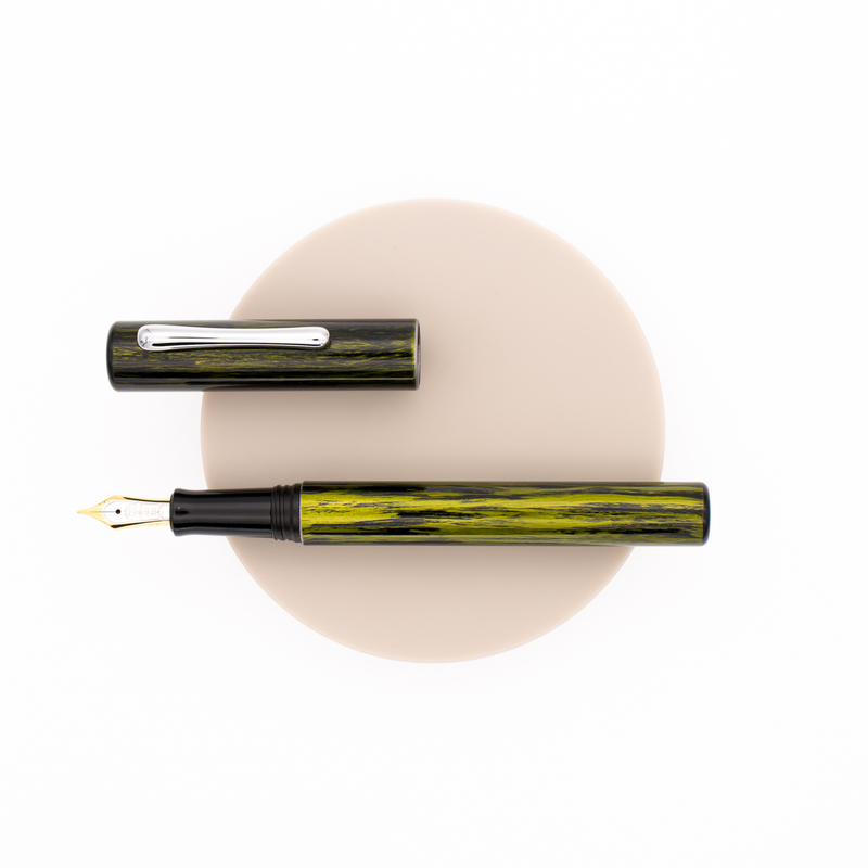 Taccia Tama-Mizu Urushi Fountain Pen Ryokuei Limited Edition Taccia Tama-Mizu Urushi Fountain Pen Ryokuei Limited Edition