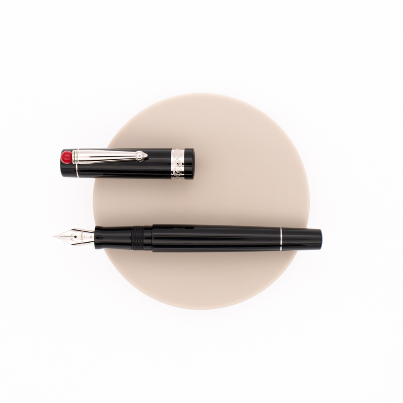 Dolcevita Emozione Fountain Pen Black