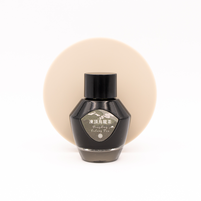 Lennon Tool Bar Dongding Oolong Tea Inchiostro 35 ml Lennon Tool Bar Dongding Oolong Tea Inchiostro 35 ml