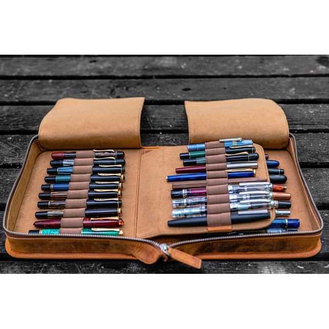 Galen Leather Zippered 40 Slots Pen Case Crazy Horse Brown
