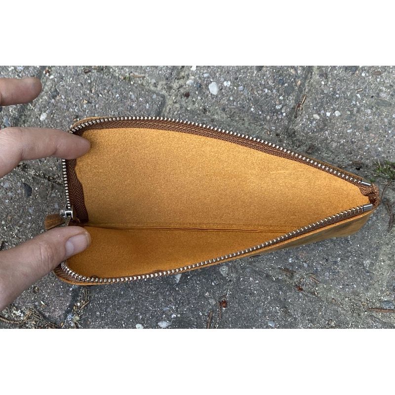 Galen Leather Slip-N-Zip 4 Slots Zippered Pen Pouch Crazy Horse Brown Galen Leather Slip-N-Zip 4 Slots Zippered Pen Pouch Crazy Horse Brown