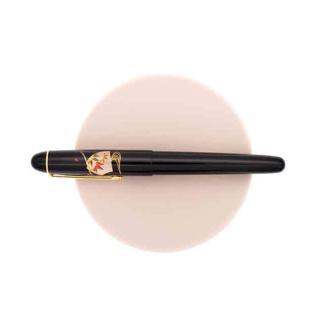 Platinum 3776 Fountain Pen - Gold Maki-e Over Black w Gold