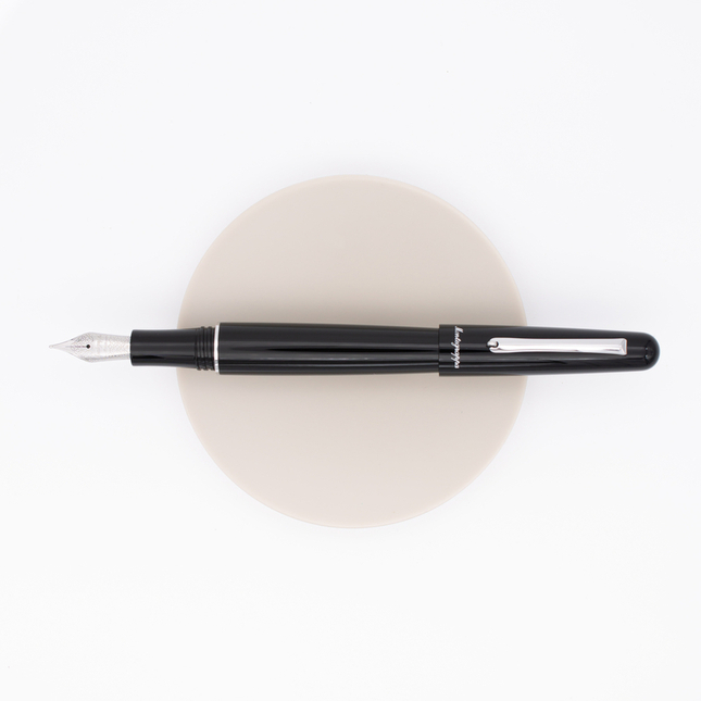 Montegrappa Elmo 01 Penna Stilografica Nera