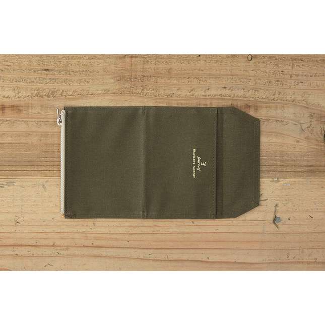 Traveler's Factory Paper Cloth Zipper Case Passport Size Olive