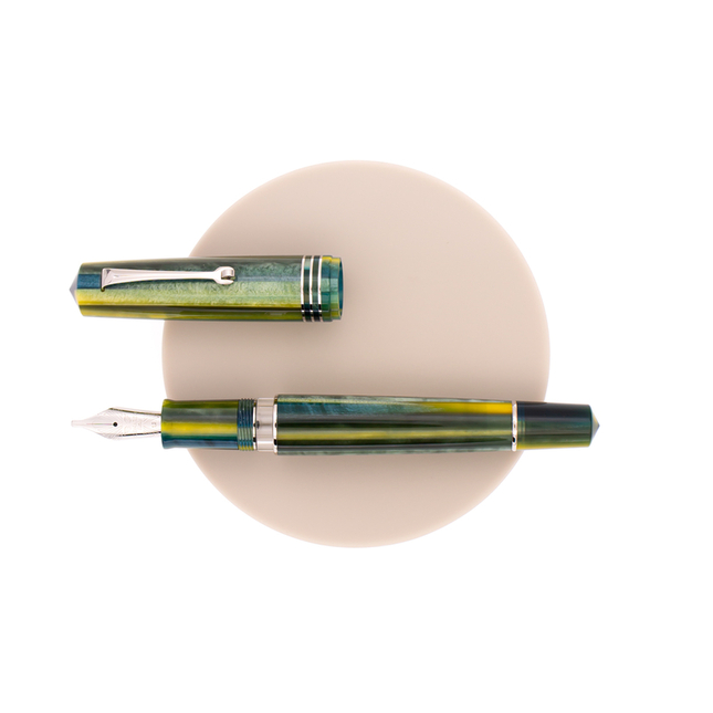 Leonardo Momento Zero Grande 2.0 Fountain Pen Baobab
