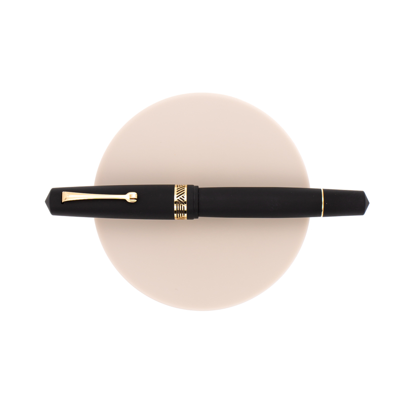 Leonardo Momento Magico Fountain Pen Black Soul Matte & Gold 14 KT