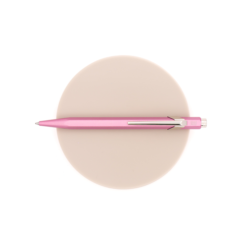 Caran d'Ache 849 Colormat-x Penna Sfera Rosa