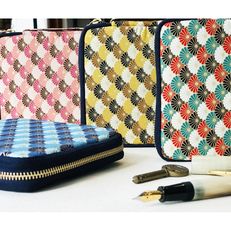 Kyoku Haku Pen Case for 10 Pens Qinghai Wave Yellow Kyoku Haku Pen Case for 10 Pens Qinghai Wave Yellow