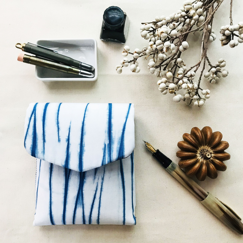 Kyoku Haku Hard Pen Case for 5 Pens Indigo