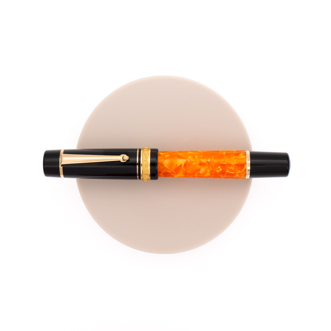 Delta Dolcevita Mid-Size Penna Stilografica Oro
