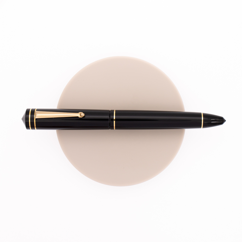 Delta Write Balance Penna Stilografica Nera & Oro Delta Write Balance Penna Stilografica Nera & Oro