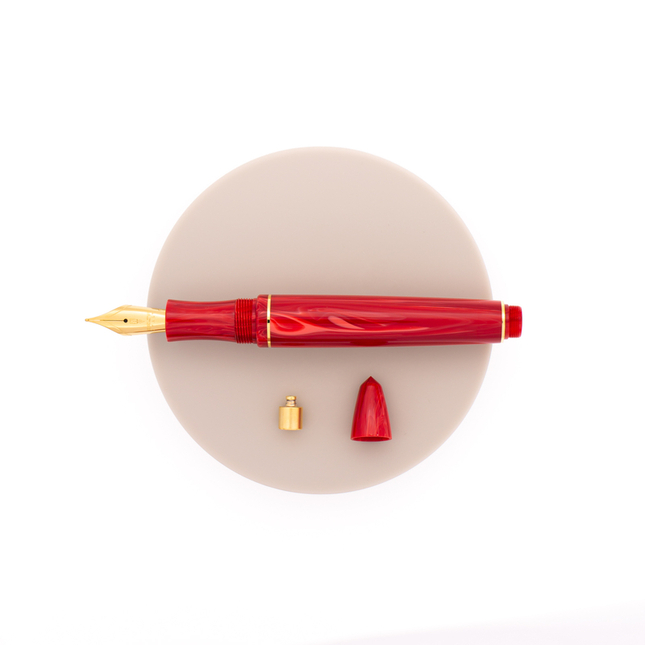 Delta Write Balance Fountain Pen Red & Gold