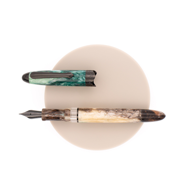 Nahvalur Horizon Fountain Pen Twilight