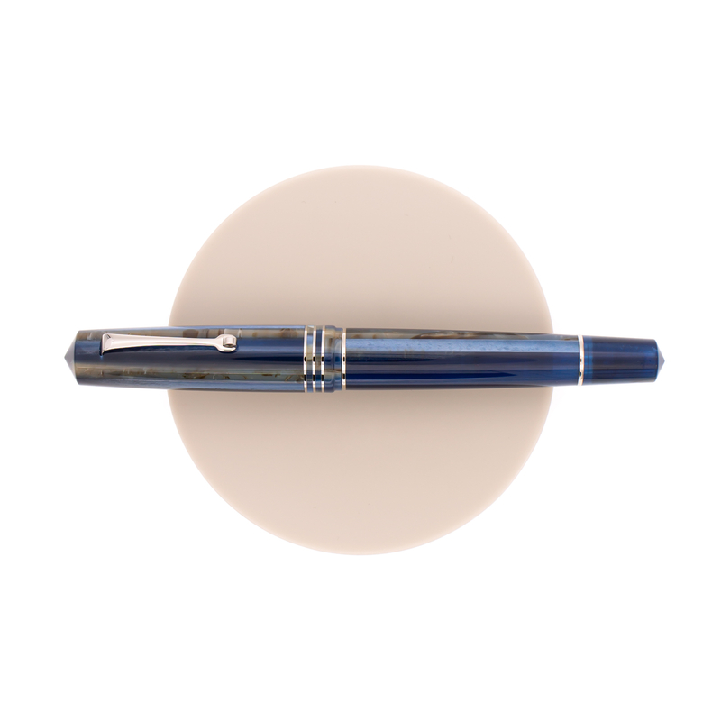 Leonardo Officina Italiana Momento Zero Grande Fountain Pen Dark Hawaii