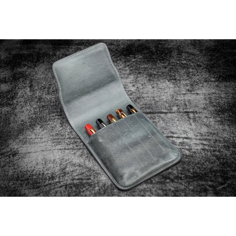 Galen Leather Galen Leather Flap Portapenne in Pelle 5 Posti Crazy Horse Smoky Grey