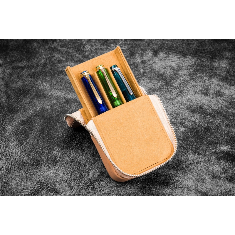 Galen Leather Galen Leather Magnum Opus 3 Slots Pen Case Undyed