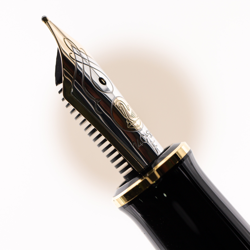 Pelikan Pelikan Souveran M600 Fountain Pen Red White Special Edition