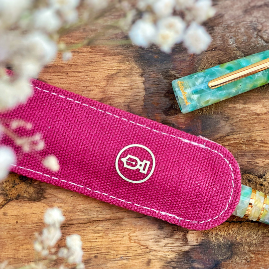 Esterbrook x Fountain Pen Day Canvas Sleeve Portapenne 1 Posto Viva Magenta