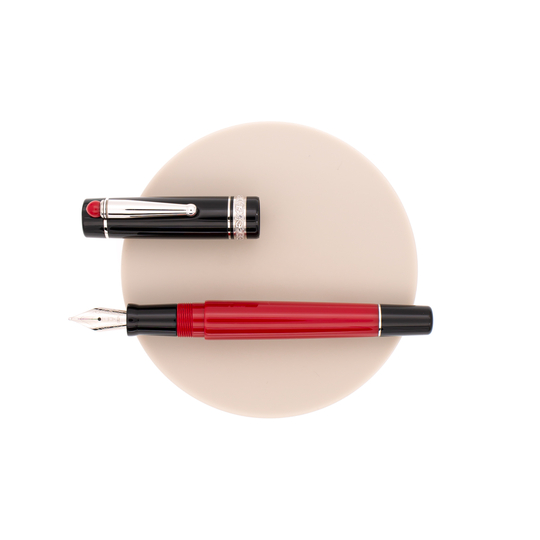 Delta Wè Smorfia Fountain Pen Black & Red