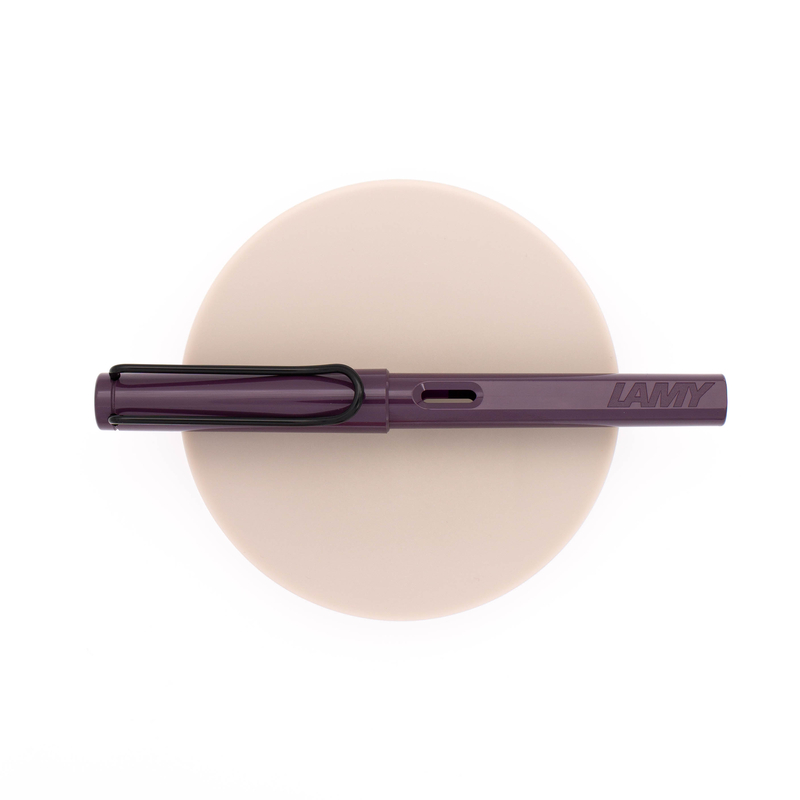 Lamy Lamy Safari Fountain Pen Violet Blackberry 2024 Special Edition