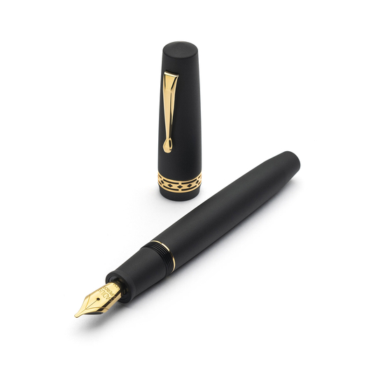 Radius Settimo Fountain Pen Matte Black & Gold