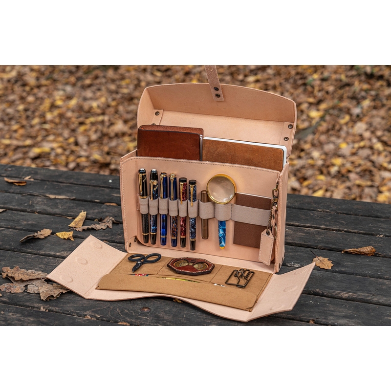 Galen Leather Galen Leather Writer's Medic Bag Undyed Leather