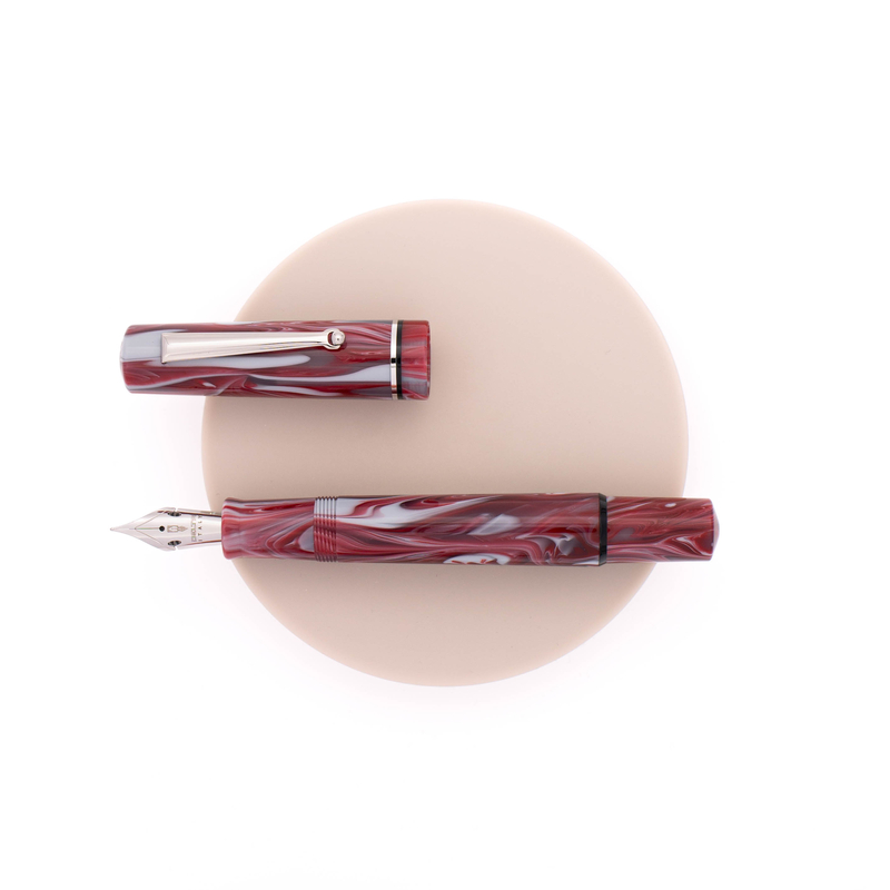 Delta Delta Spaccanapoli Fountain Pen Palazzo Ruffo Delta Delta Spaccanapoli Fountain Pen Palazzo Ruffo